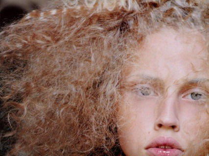 Photographer: Michel Comte - Model: Estela Warren - Location: Havana - Hair: Pier Giuseppe Moroni
