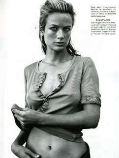 Magazine: German Vogue - Photographer: Vincent Peters - Model: Carolyn Murphy - Hair: Pier Giuseppe Moroni - Location: Los Angeles